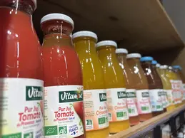 714-biocoop-voglans-magasin-alimentation-bio-jus-tomate-fruit.webp